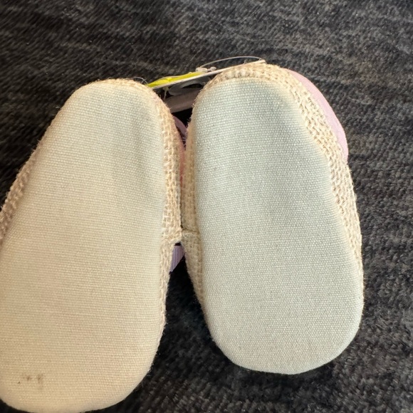 Infant pink sequence shoes - Picture 2 of 2